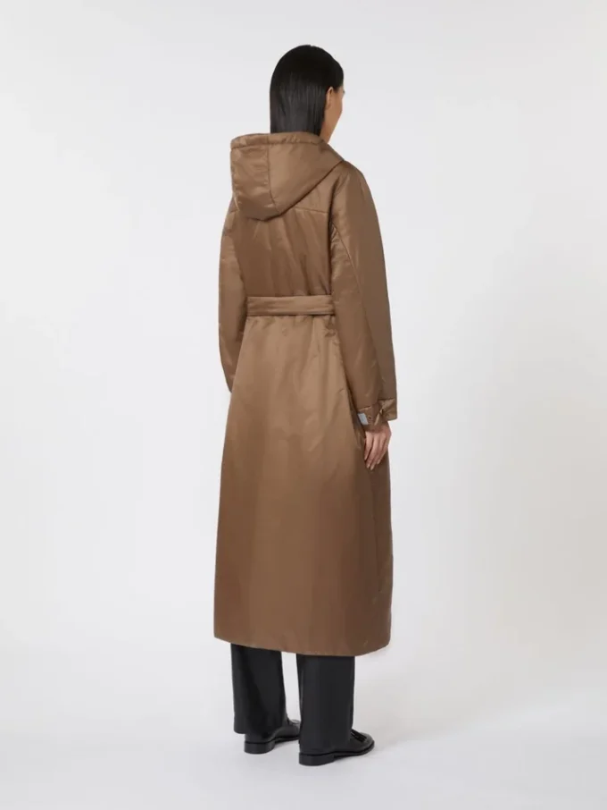 Langer, wasserabweisender, wattierter Parka aus Canvas, tabakfarben Langer, wasserabweisender, wattierter Parka aus Canvas, tabakfarben