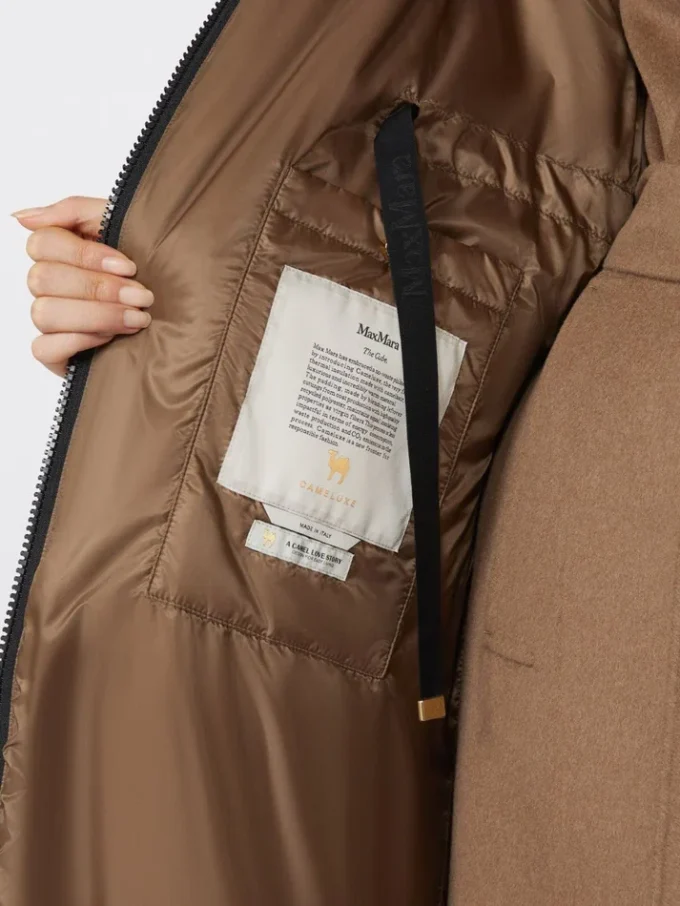 Langer, wasserabweisender, wattierter Parka aus Canvas, tabakfarben Langer, wasserabweisender, wattierter Parka aus Canvas, tabakfarben