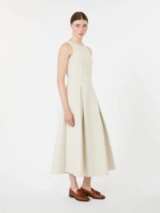 Langes, ausgestelltes Kleid aus Scuba-Jersey, beige Langes, ausgestelltes Kleid aus Scuba-Jersey, beige