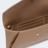 Leder-Umschlagbrieftasche, schlammfarben