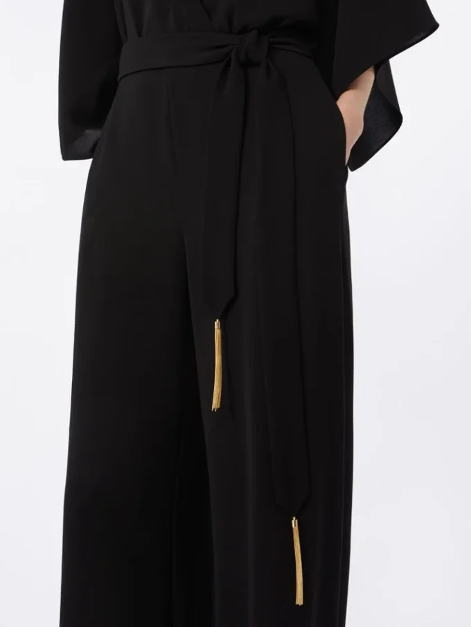Leichter Jumpsuit aus Cady, schwarz Leichter Jumpsuit aus Cady, schwarz