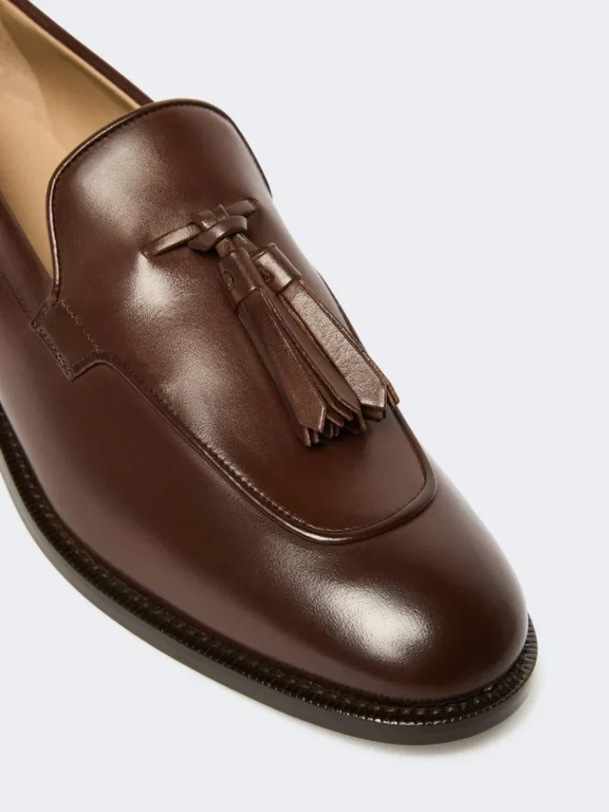 Loafer aus Leder mit Quasten, kakaobraun Loafer aus Leder mit Quasten, kakaobraun