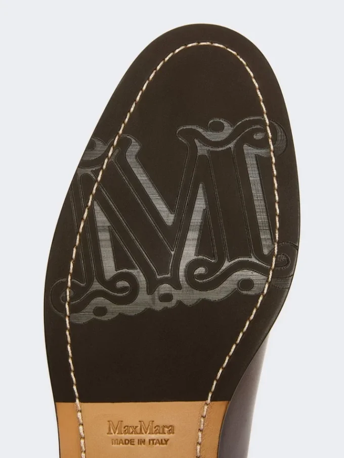 Loafer aus Leder mit Quasten, kakaobraun Loafer aus Leder mit Quasten, kakaobraun