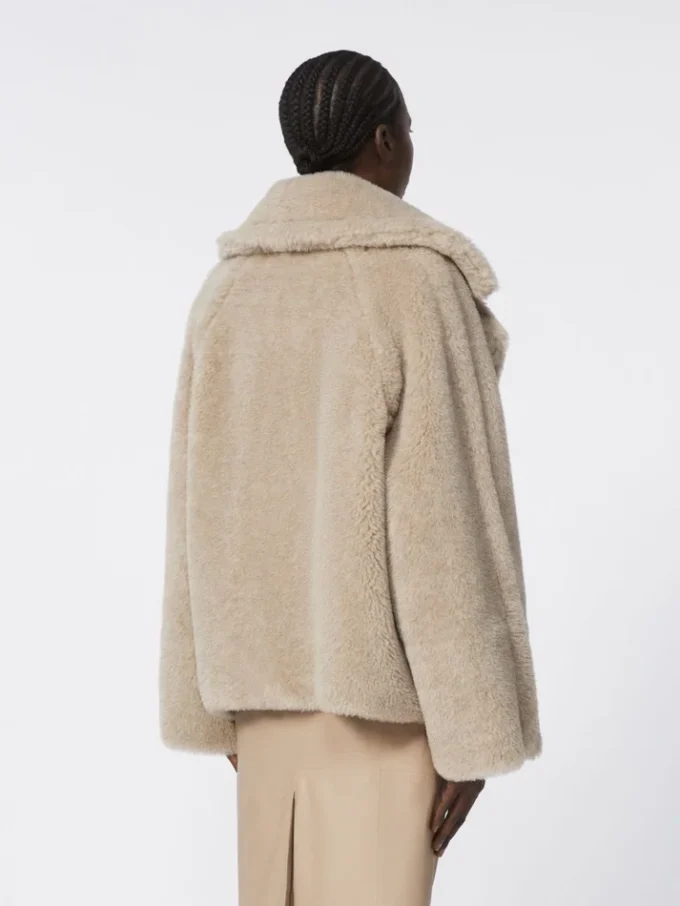 Mantel aus Alpaka- und Kaschmir-Teddy-Stoff, sandfarben Mantel aus Alpaka- und Kaschmir-Teddy-Stoff, sandfarben