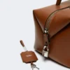 Mittlere Bowler-Tasche aus naturbelassenem Leder, bernsteinfarben
