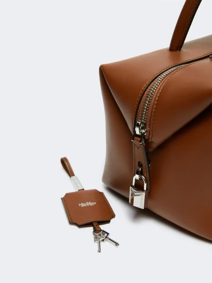 Mittlere Bowler-Tasche aus naturbelassenem Leder, bernsteinfarben