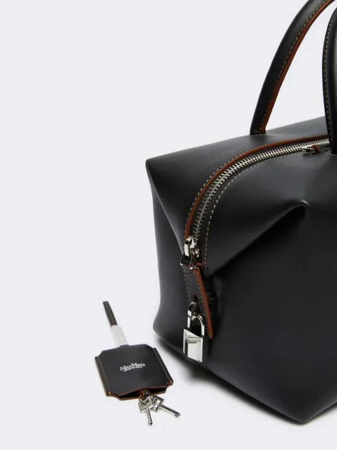 Mittlere Bowler-Tasche aus Naturleder, schwarz Mittlere Bowler-Tasche aus Naturleder, schwarz