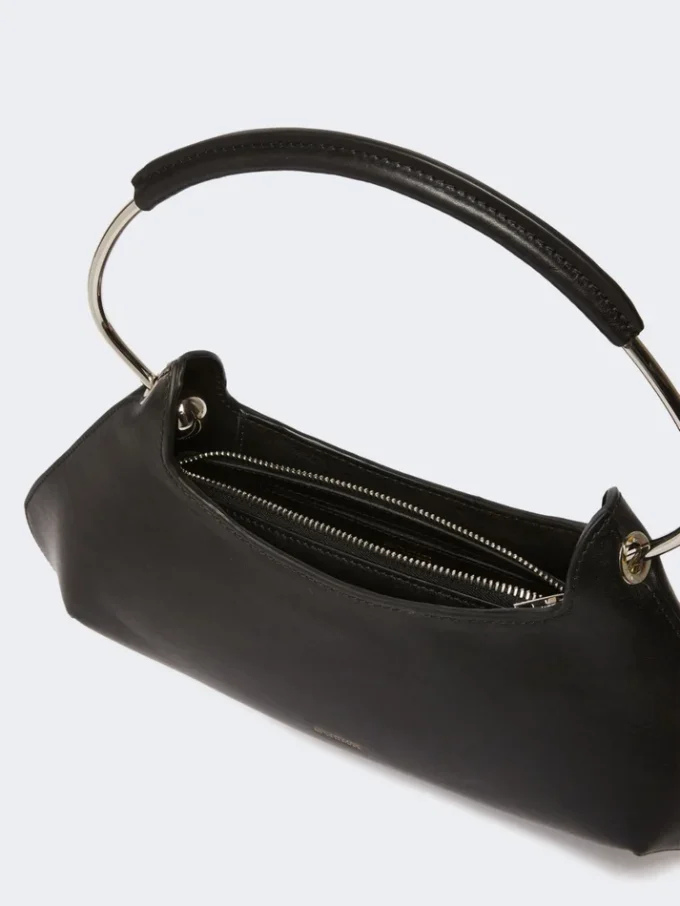 Mittlere Caju-Tasche aus Leder, schwarz Mittlere Caju-Tasche aus Leder, schwarz