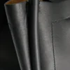 Mittlere Marine-Tasche aus Leder, schwarz Mittlere Marine-Tasche aus Leder, schwarz