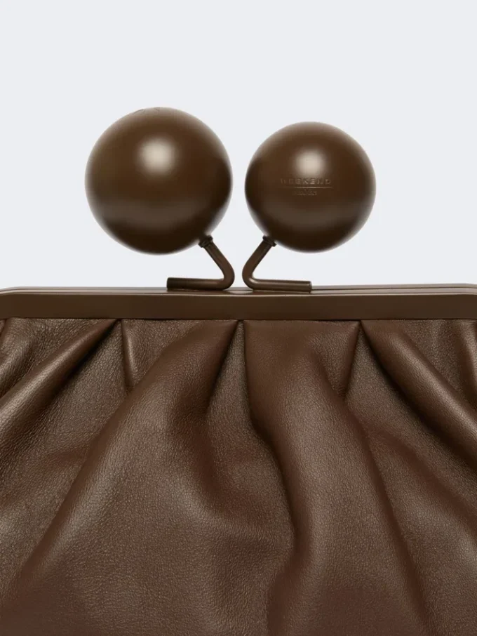 Mittlere Pasticcino-Tasche aus Nappaleder, braun Mittlere Pasticcino-Tasche aus Nappaleder, braun