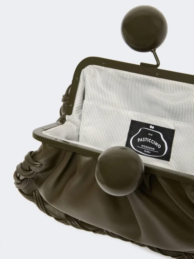 Mittlere Pasticcino-Tasche aus Nappaleder, khaki Mittlere Pasticcino-Tasche aus Nappaleder, khaki