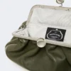 Mittlere Pasticcino-Tasche aus Schafsleder, dunkelgrün Mittlere Pasticcino-Tasche aus Schafsleder, dunkelgrün