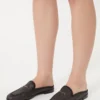 Mules aus Canvas mit Raffia-Effekt, schwarz Mules aus Canvas mit Raffia-Effekt, schwarz