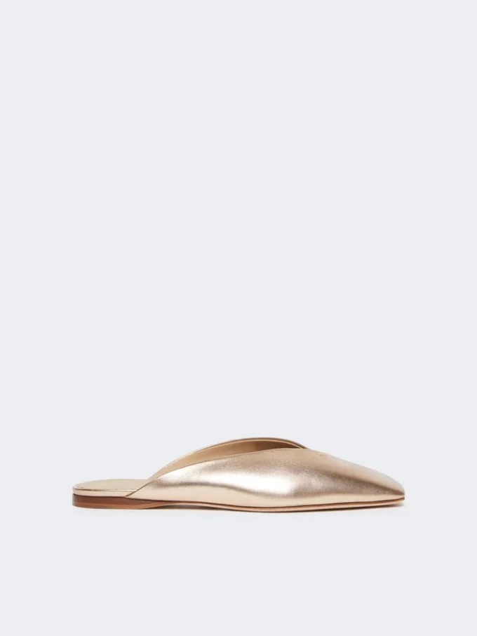 Mules aus laminiertem Nappaleder, rosa Mules aus laminiertem Nappaleder, rosa