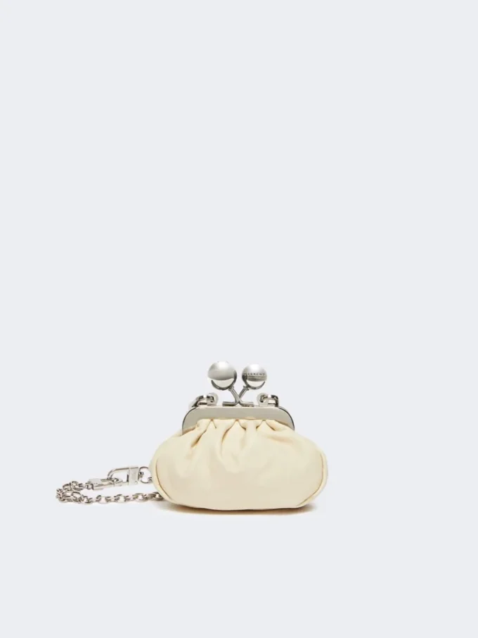 Nano Pasticcino-Tasche aus Nappalammleder, elfenbeinfarben Nano Pasticcino-Tasche aus Nappalammleder, elfenbeinfarben