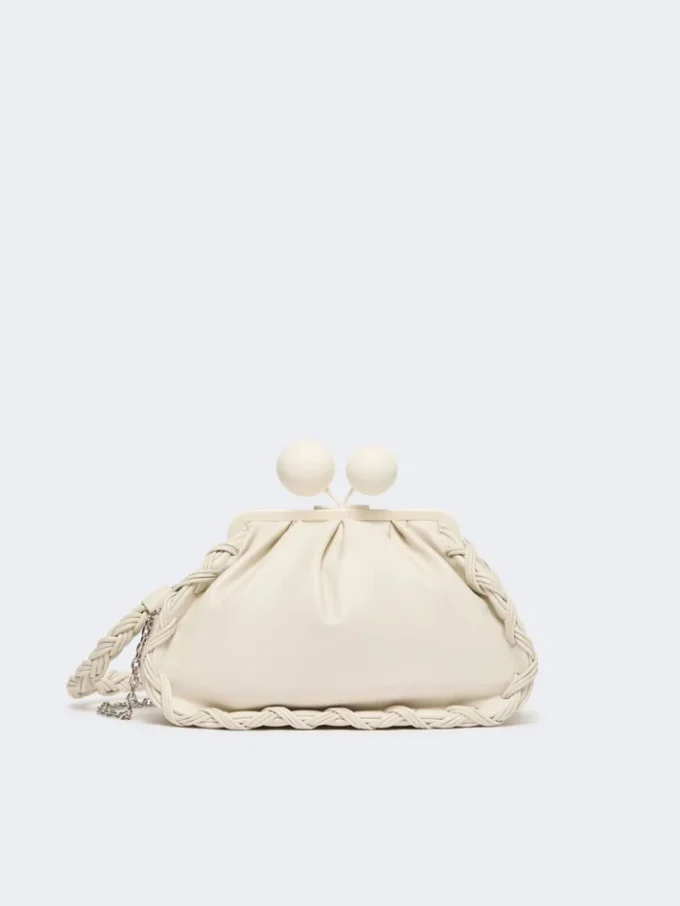 Pasticcino-Tasche aus mittelgroßem Nappaleder, elfenbeinfarben Pasticcino-Tasche aus mittelgroßem Nappaleder, elfenbeinfarben
