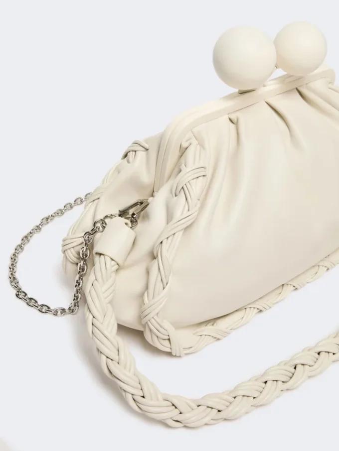 Pasticcino-Tasche aus mittelgroßem Nappaleder, elfenbeinfarben Pasticcino-Tasche aus mittelgroßem Nappaleder, elfenbeinfarben