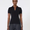 Polohemd aus geripptem Wollstrick, ultramarinblau Polohemd aus geripptem Wollstrick, ultramarinblau