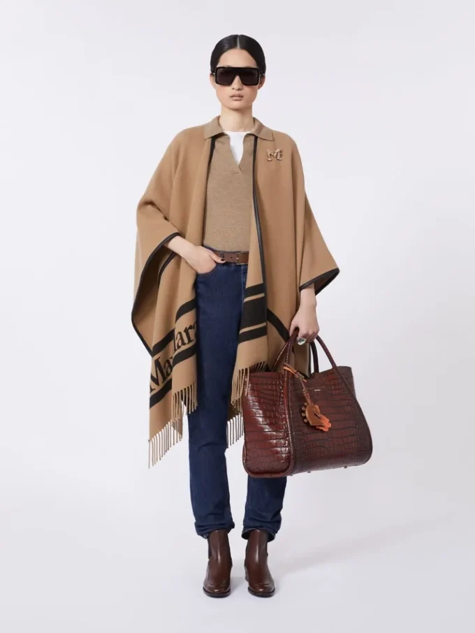 Poncho aus Jacquard-Wolle, kamelfarben Poncho aus Jacquard-Wolle, kamelfarben
