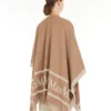 Poncho aus Jacquard-Wolle, kamelfarben Poncho aus Jacquard-Wolle, kamelfarben
