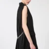 Ärmelloser Blazer aus Stretch-Wolle, schwarz Ärmelloser Blazer aus Stretch-Wolle, schwarz