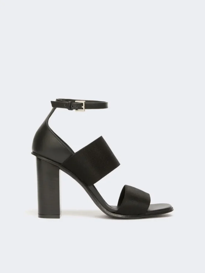 Sandalen aus Kalbsleder und elastischem Gurtband, schwarz Sandalen aus Kalbsleder und elastischem Gurtband, schwarz