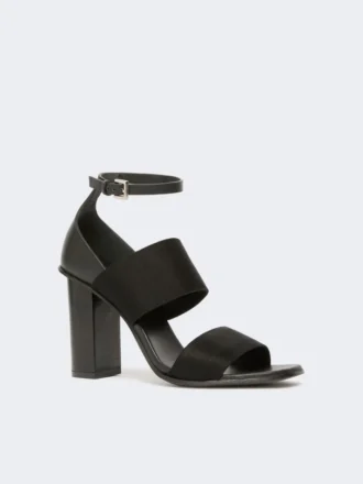 Sandalen aus Kalbsleder und elastischem Gurtband, schwarz
