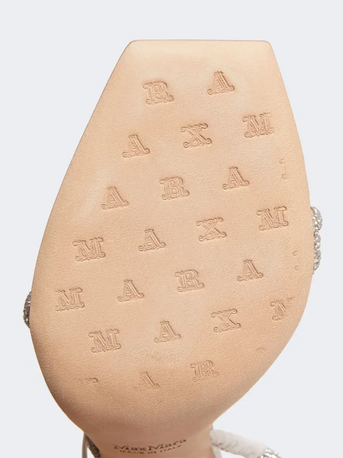 Sandalen aus Satin und Kristallen, Farbe Nude Sandalen aus Satin und Kristallen, Farbe Nude