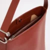 Shopper-Tasche aus Leder mit S-Schnalle, rostrot Shopper-Tasche aus Leder mit S-Schnalle, rostrot