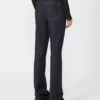 Slim-Fit-Jeans mit ausgestelltem Saum, mitternachtsblau Slim-Fit-Jeans mit ausgestelltem Saum, mitternachtsblau