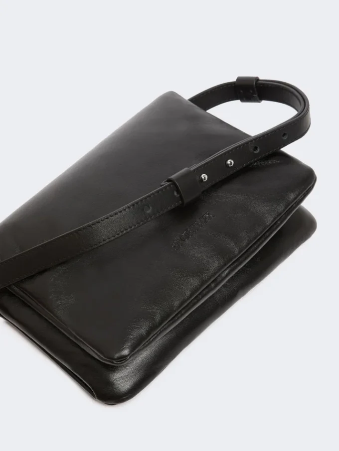 Soffy Mini-Tasche aus gepolstertem Nappaleder, schwarz Soffy Mini-Tasche aus gepolstertem Nappaleder, schwarz