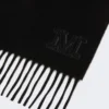 Stola aus Kaschmir mit Monogramm-Stickerei, schwarz Stola aus Kaschmir mit Monogramm-Stickerei, schwarz