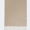 Stola aus reinem Kaschmir mit Monogramm-Detail, sandfarben Stola aus reinem Kaschmir mit Monogramm-Detail, sandfarben