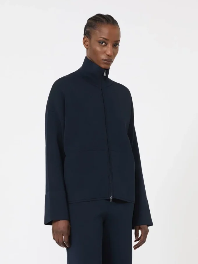 Strickjacke aus Viskose-Crêpe-Garn, ultramarinblau Strickjacke aus Viskose-Crêpe-Garn, ultramarinblau