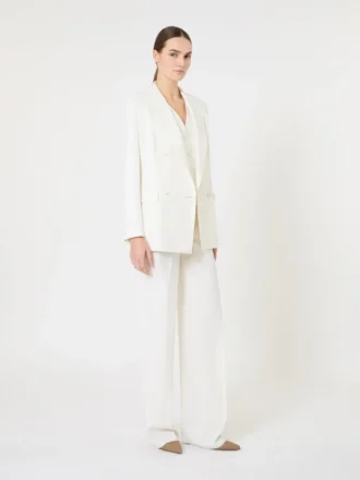 Taillierter Blazer aus Wollkrepp, weiß Taillierter Blazer aus Wollkrepp, weiß