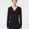 Taillierter Wollpullover, marineblau Taillierter Wollpullover, marineblau