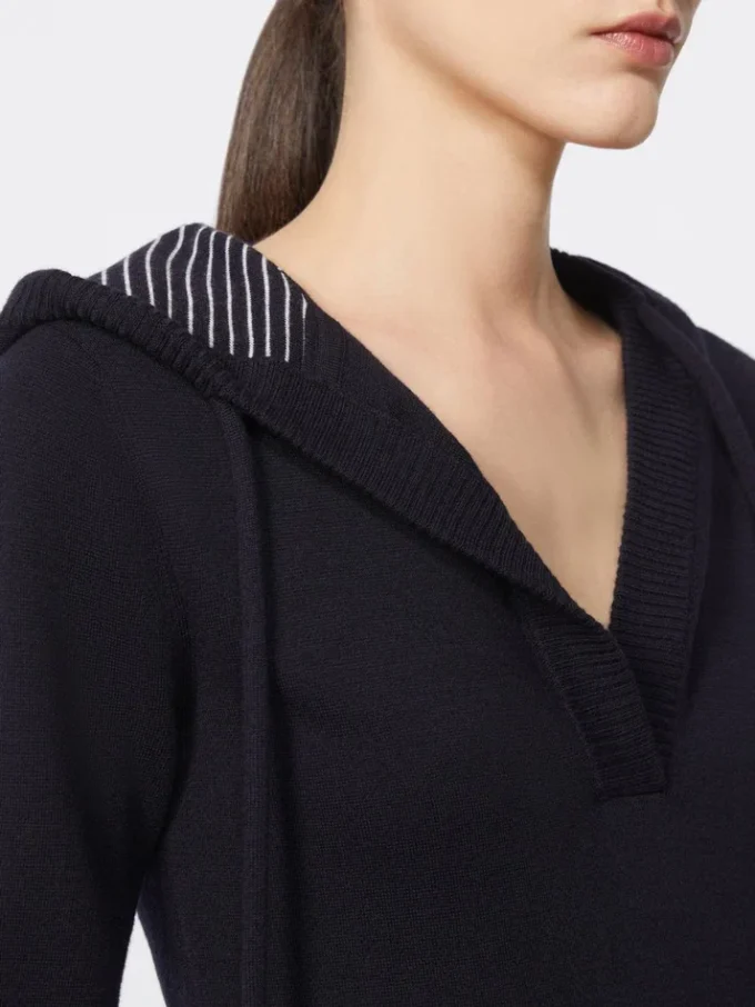 Taillierter Wollpullover, marineblau Taillierter Wollpullover, marineblau