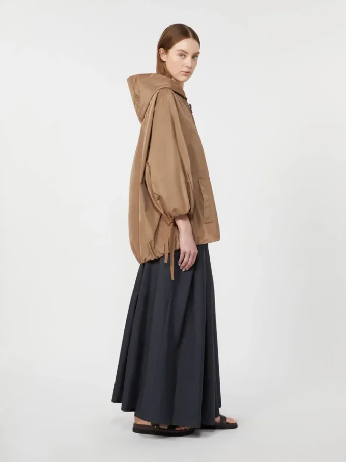 Wasserabweisende Taftjacke, kamelfarben Wasserabweisende Taftjacke, kamelfarben