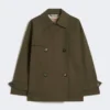 Wasserabweisender Trenchcoat aus Baumwolle mit Zweireiher-Schlitz, grün Wasserabweisender Trenchcoat aus Baumwolle mit Zweireiher-Schlitz, grün