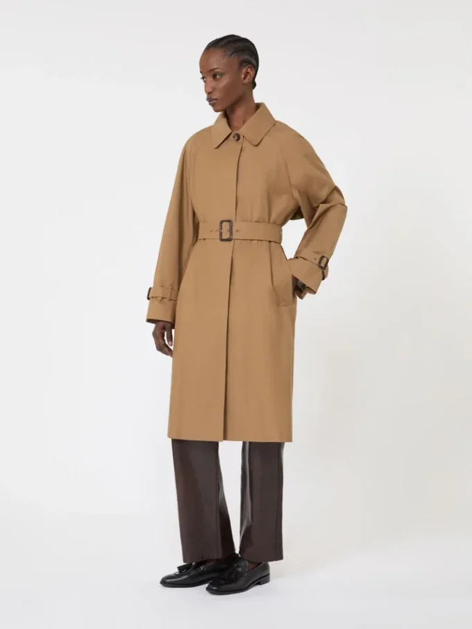 Wasserabweisender Trenchcoat aus Baumwollmischung, braun Wasserabweisender Trenchcoat aus Baumwollmischung, braun