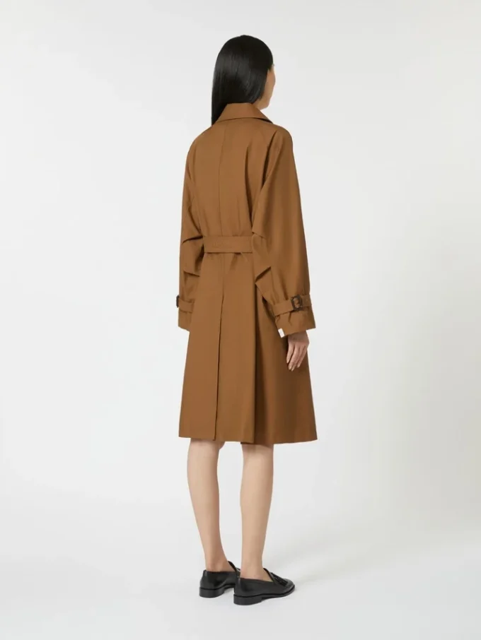 Wasserabweisender Zweireiher-Trenchcoat aus Twill, tabakfarben