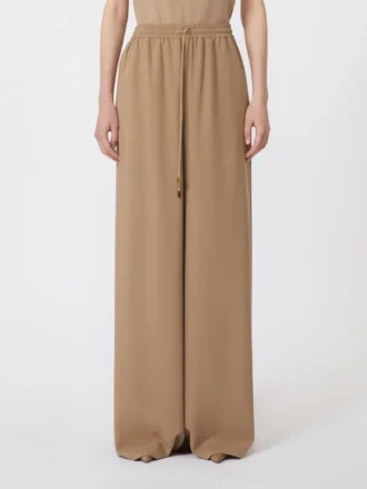 Weit geschnittene Hose aus gewaschener Seide, haselnussbraun