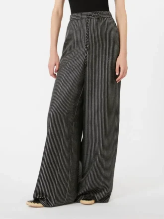 Weit geschnittene Seidenhose mit Print, schwarz-weiß