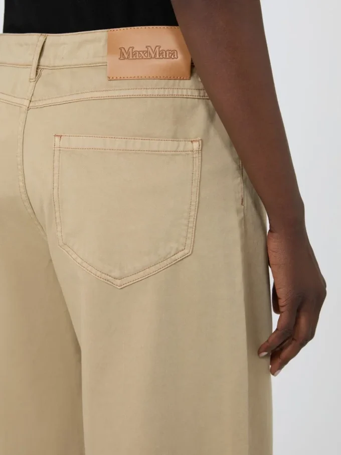 Weite Hose aus Baumwollsatin, im Kolonialstil Weite Hose aus Baumwollsatin, im Kolonialstil