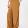 – Weite Hose aus Envers-Satin, karamellfarben – Weite Hose aus Envers-Satin, karamellfarben