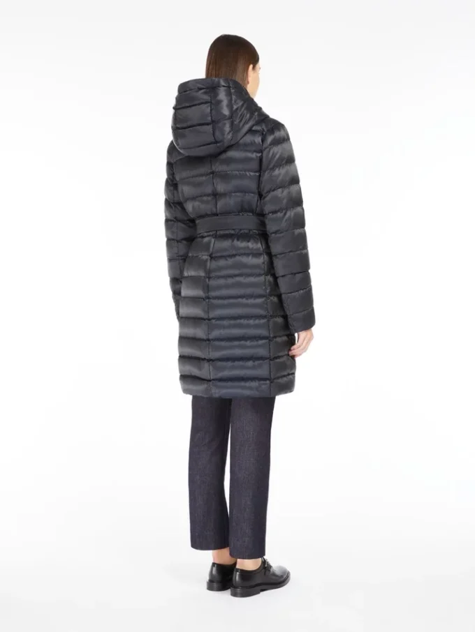 Wendbare Daunenjacke aus wasserabweisendem Satin, mitternachtsblau