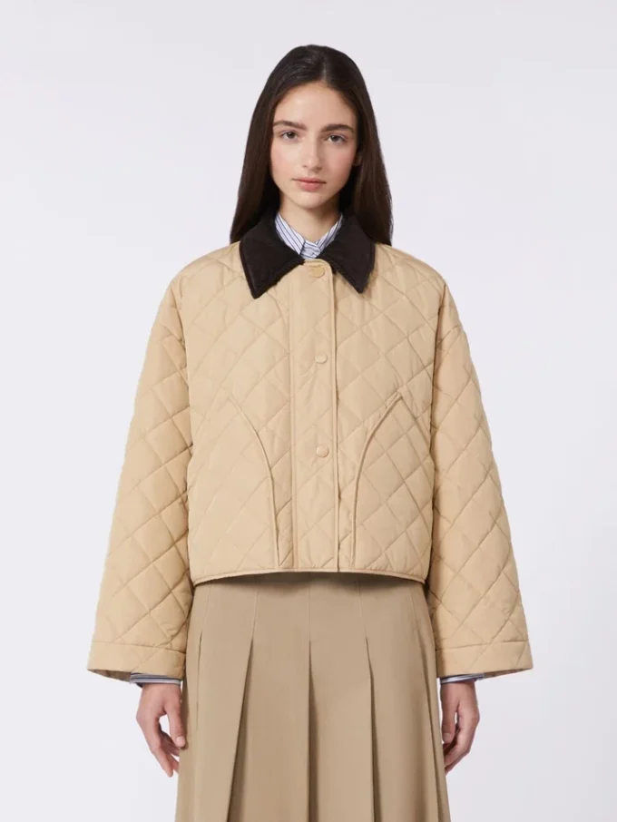 Wendbare, wattierte Jacke aus wasserabweisendem Stoff, beige Wendbare, wattierte Jacke aus wasserabweisendem Stoff, beige