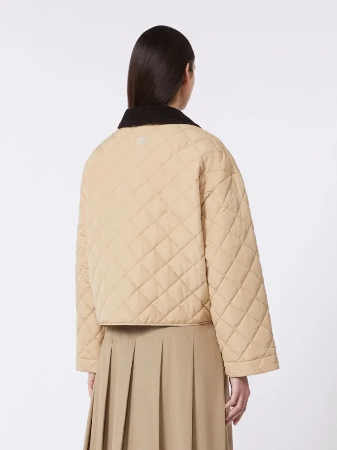Wendbare, wattierte Jacke aus wasserabweisendem Stoff, beige Wendbare, wattierte Jacke aus wasserabweisendem Stoff, beige
