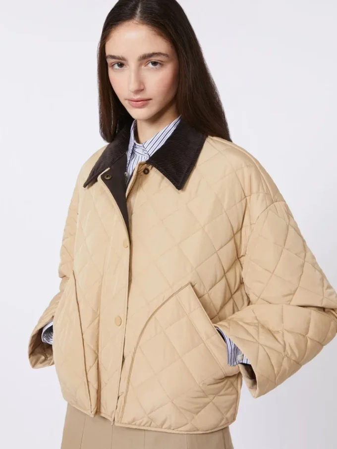 Wendbare, wattierte Jacke aus wasserabweisendem Stoff, beige Wendbare, wattierte Jacke aus wasserabweisendem Stoff, beige