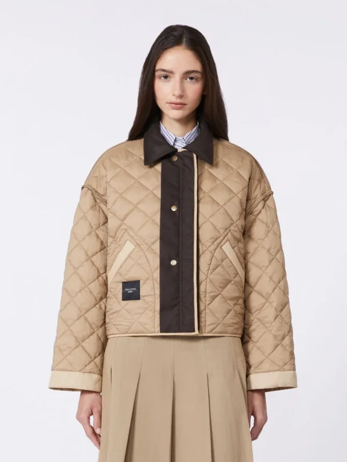 Wendbare, wattierte Jacke aus wasserabweisendem Stoff, beige Wendbare, wattierte Jacke aus wasserabweisendem Stoff, beige
